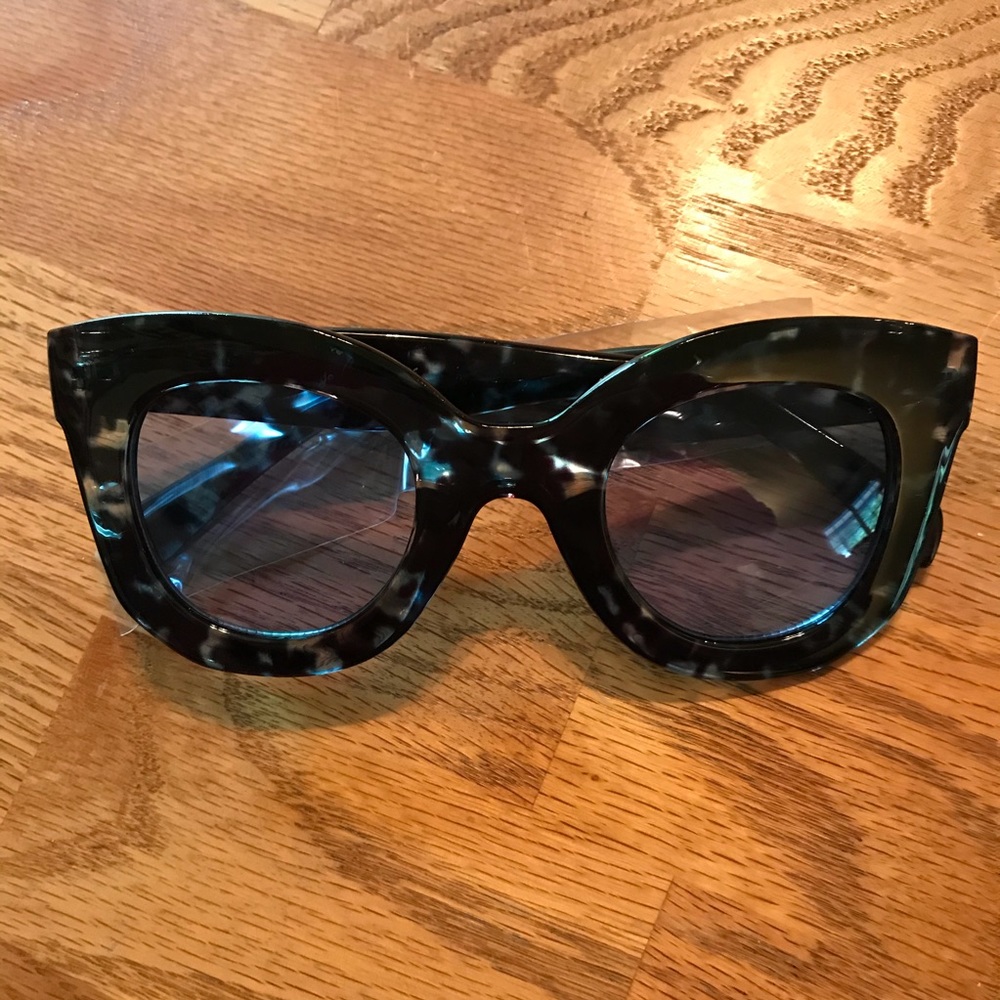 NWT Cat Eye Round Oversized Sunglasses 100% UVA & UVB Protection - Picture 5 of 15